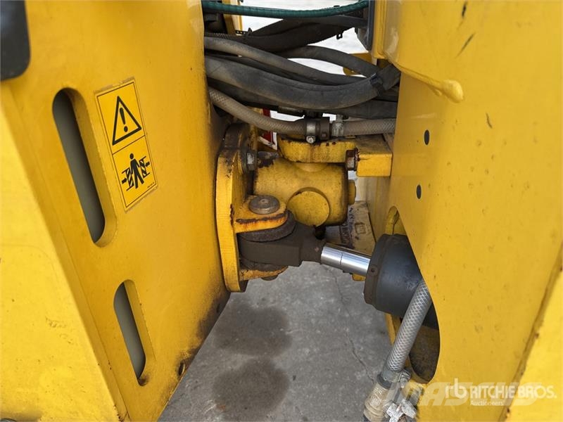 Bomag BW100 ADM-5 Compacteur Vibrant Tandem Double Drum Tandemjyrät