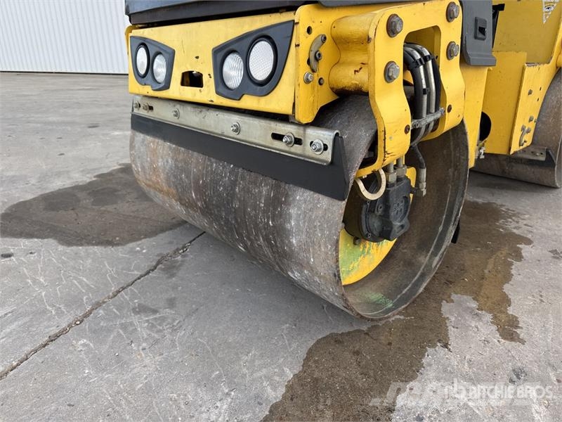 Bomag BW100 ADM-5 Compacteur Vibrant Tandem Double Drum Tandemjyrät