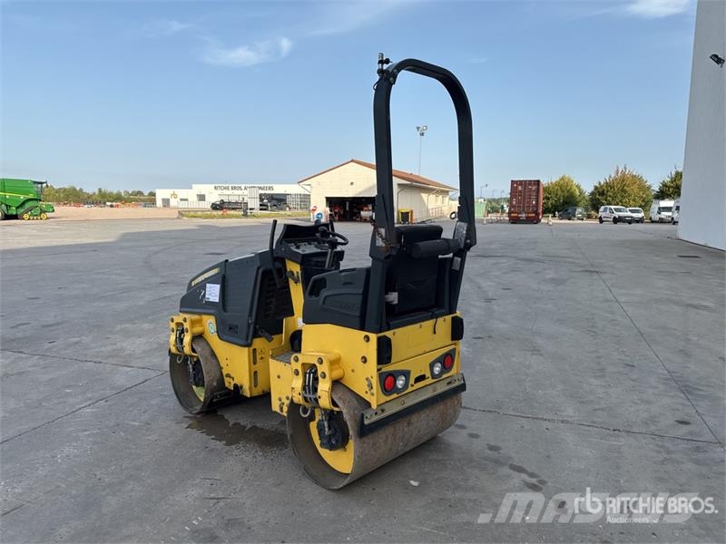 Bomag BW100 ADM-5 Compacteur Vibrant Tandem Double Drum Tandemjyrät