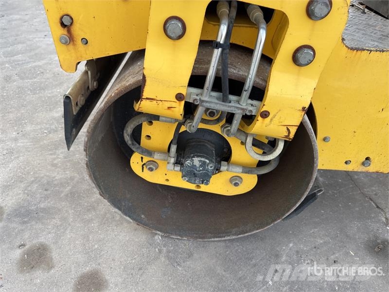 Bomag BW100 ADM-5 Compacteur Vibrant Tandem Double Drum Tandemjyrät