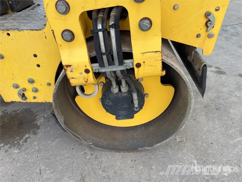 Bomag BW100 ADM-5 Compacteur Vibrant Tandem Double Drum Tandemjyrät