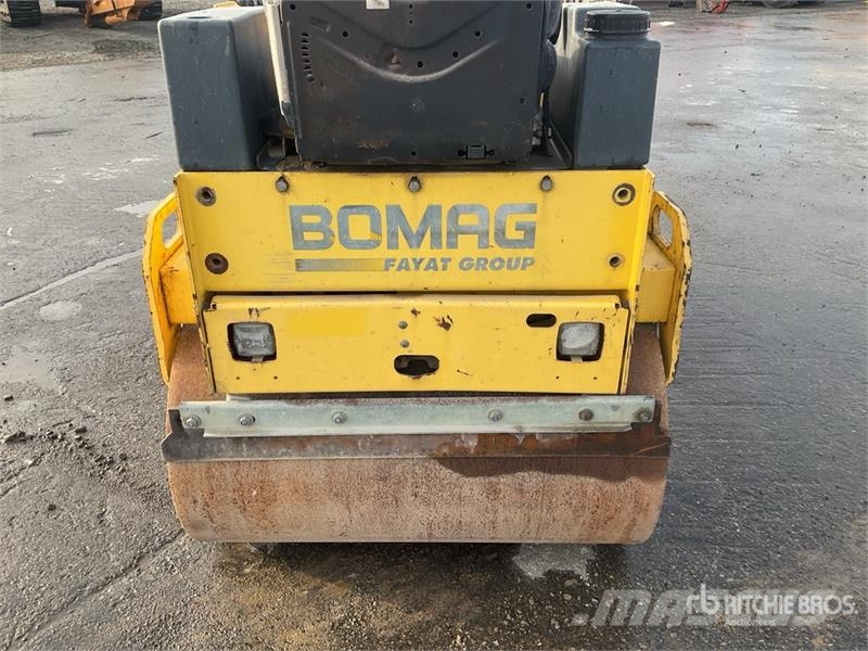 Bomag BW100ADM-2 Divvalču grunts veltņi