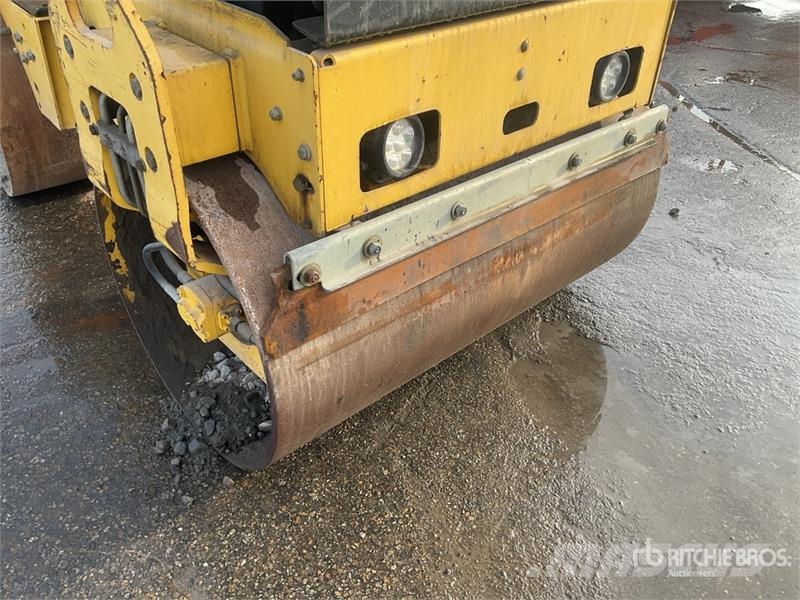 Bomag BW100ADM-2 Divvalču grunts veltņi