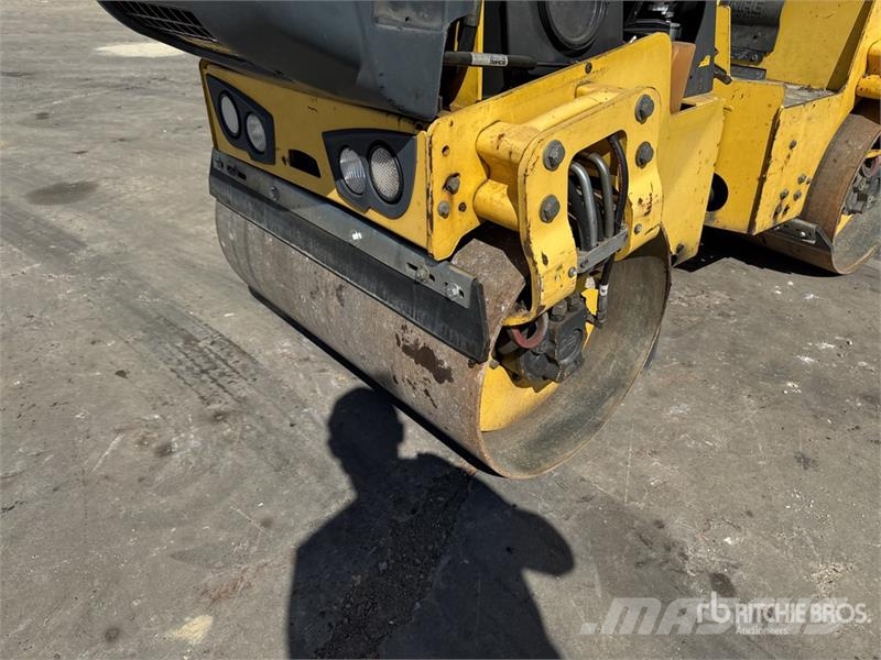 Bomag BW100ADM-5 Compacteur Vibrant Tandem Double Drum R Porinių būgnų volai