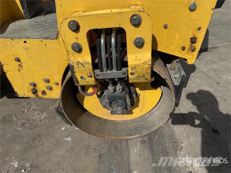 Bomag BW100ADM-5 Compacteur Vibrant Tandem Double Drum R Porinių būgnų volai