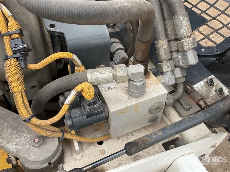Bomag BW100ADM-5 Double Drum Roller Valjci sa duplim bubnjem