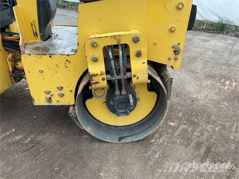 Bomag BW100ADM-5 Double Drum Roller Valjci sa duplim bubnjem