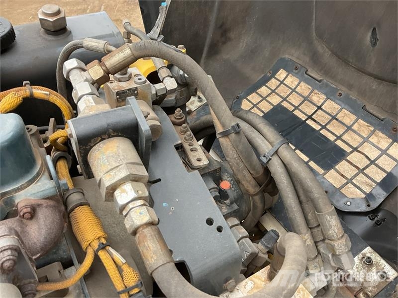 Bomag BW100ADM-5 Double Drum Roller Valjci sa duplim bubnjem