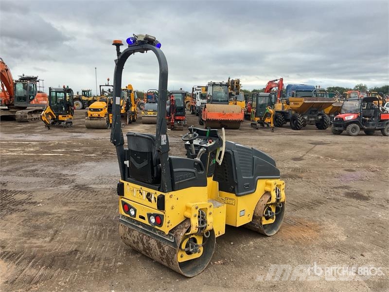 Bomag BW100ADM-5 Double Drum Roller Valjci sa duplim bubnjem