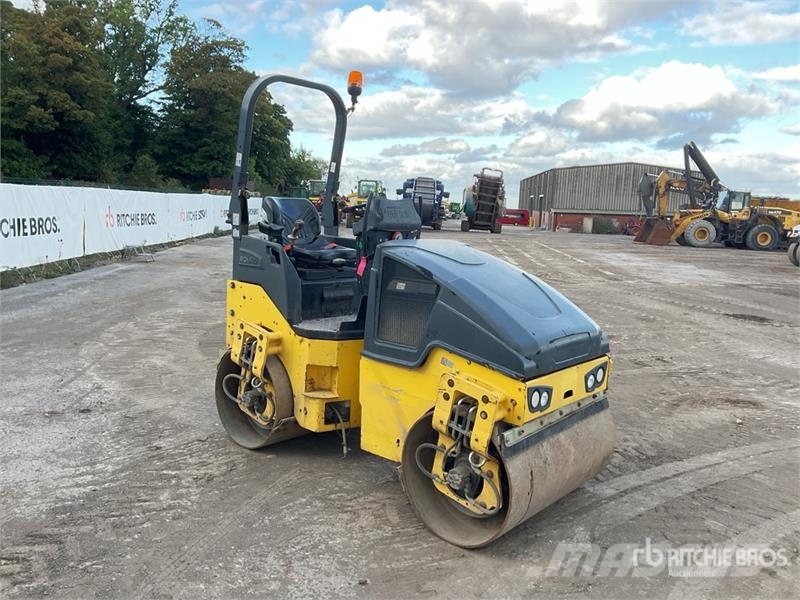 Bomag BW120AD-5-5 Double Drum Roller Rolos compactadores de tambor duplo