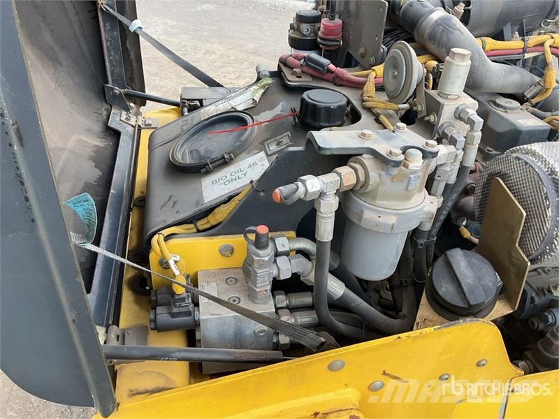 Bomag BW120AD-5-5 Double Drum Roller Rolos compactadores de tambor duplo