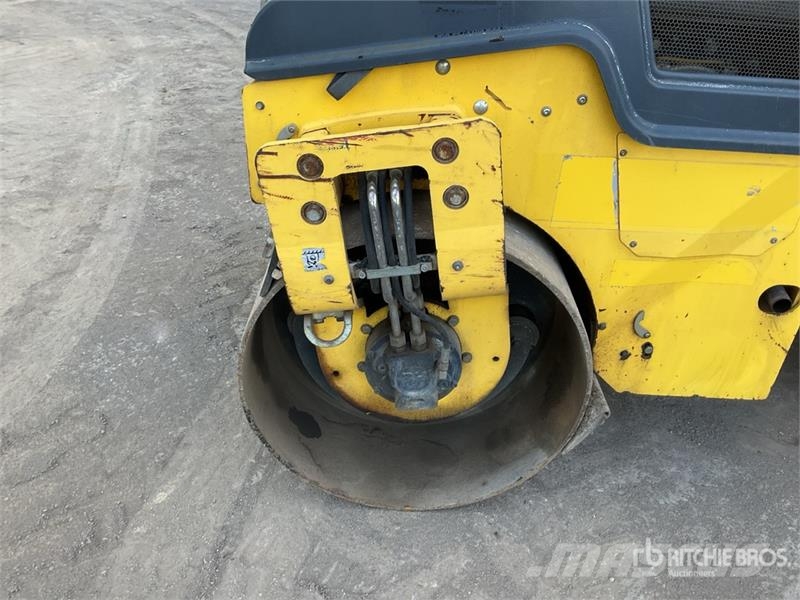 Bomag BW120AD-5-5 Double Drum Roller Rolos compactadores de tambor duplo