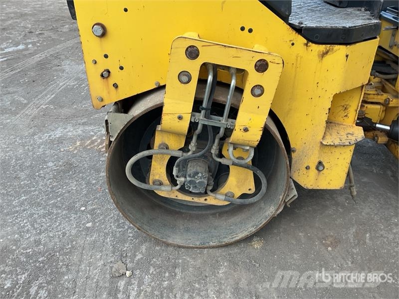 Bomag BW120AD-5-5 Double Drum Roller Rolos compactadores de tambor duplo