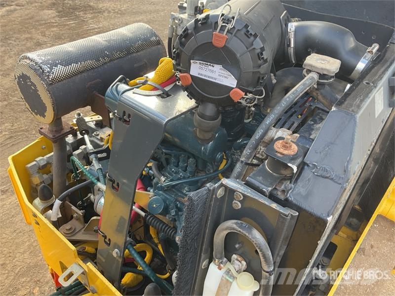 Bomag BW120AD-5 Double Drum Roller Divvalču grunts veltņi