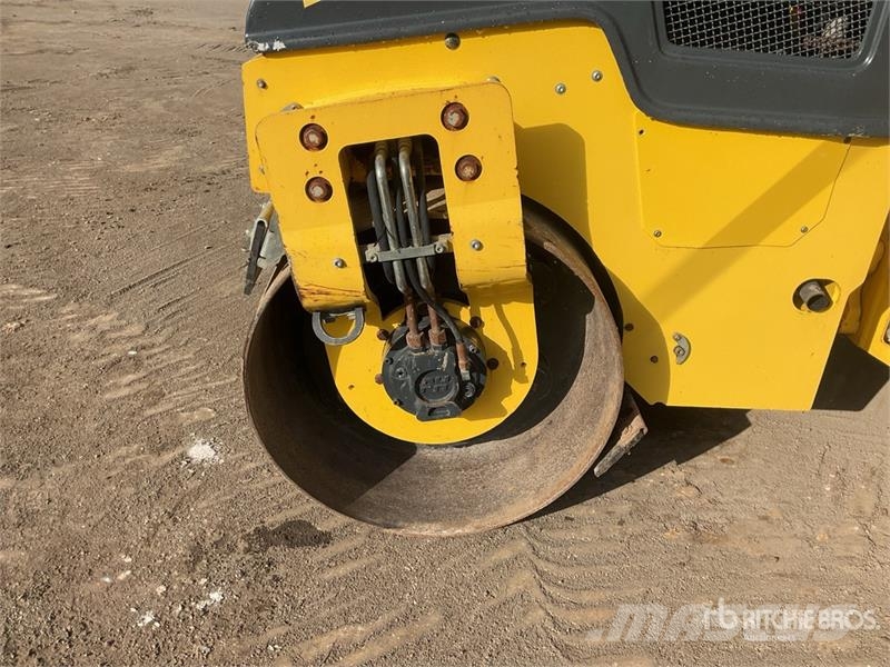 Bomag BW120AD-5 Double Drum Roller Divvalču grunts veltņi