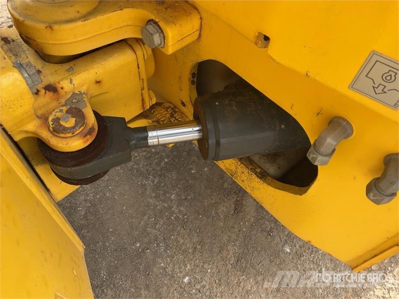 Bomag BW120AD-5 Double Drum Roller مداحل ثنائية الاسطوانة