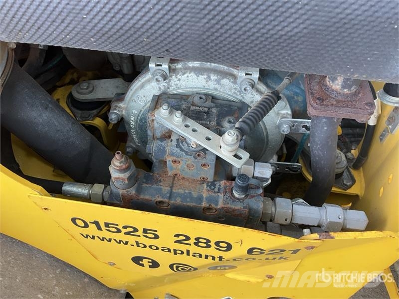 Bomag BW120AD-5 Double Drum Roller مداحل ثنائية الاسطوانة
