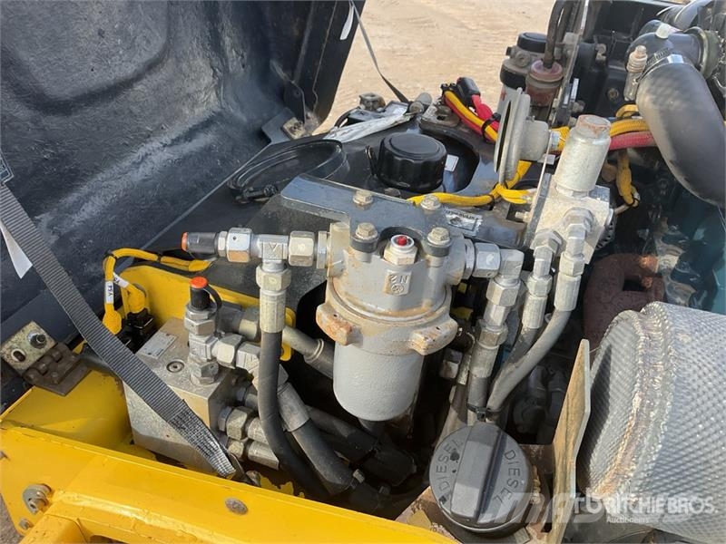 Bomag BW120AD-5 Double Drum Roller Divvalču grunts veltņi
