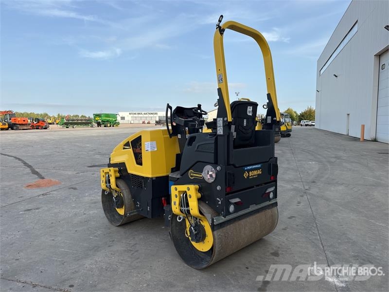 Bomag BW120ADe-5 Compacteur Vibrant Tandem Electrique El Twin drum rollers