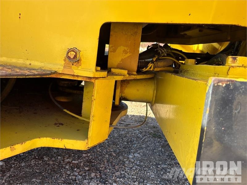 Bomag BW123AC Combination Roller مداحل مزدوجة