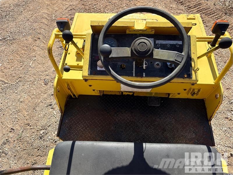 Bomag BW123AC Combination Roller مداحل مزدوجة