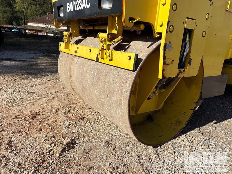 Bomag BW123AC Combination Roller مداحل مزدوجة