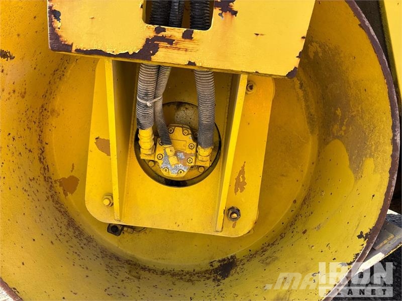 Bomag BW123AC Combination Roller مداحل مزدوجة