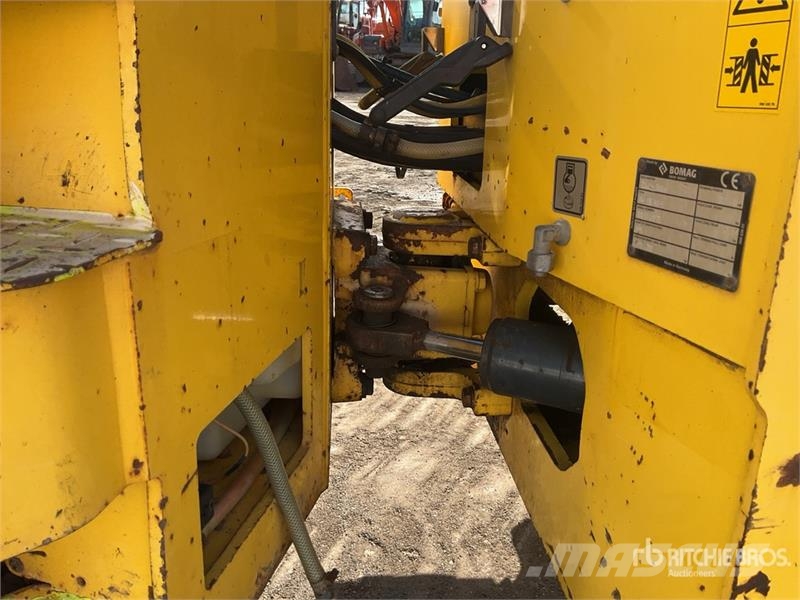 Bomag BW135AD-5 Twin drum rollers