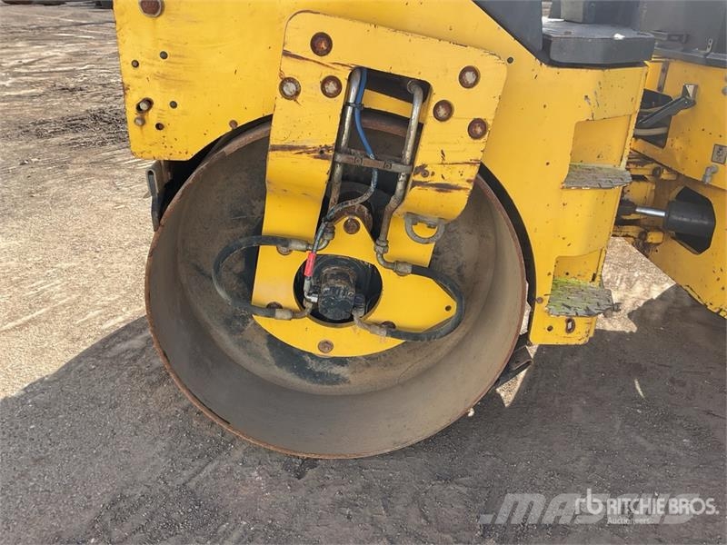 Bomag BW135AD-5 Twin drum rollers