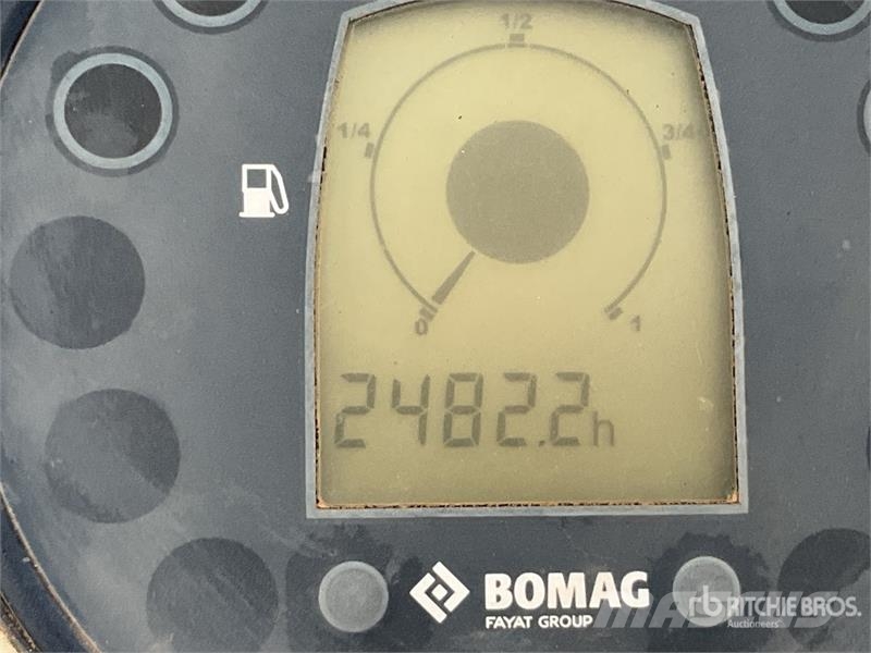 Bomag BW138AD-5 Double Drum Roller Tandemové válce
