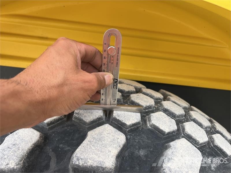 Bomag BW145 D-5 Compacteur Vibrant Monocylindre Smooth D Enojni valjarji