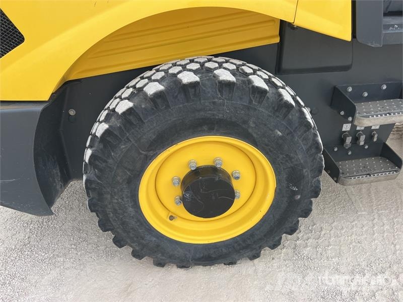 Bomag BW145 D-5 Compacteur Vibrant Monocylindre Smooth D Enojni valjarji