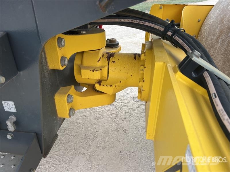 Bomag BW145 D-5 Compacteur Vibrant Monocylindre Smooth D Enojni valjarji