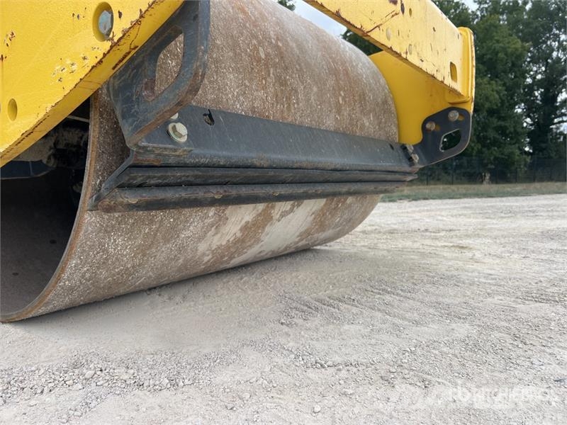 Bomag BW145 D-5 Compacteur Vibrant Monocylindre Smooth D Enojni valjarji