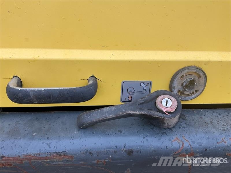Bomag BW177DH-4 Smooth Drum Compactor Грунтові котки