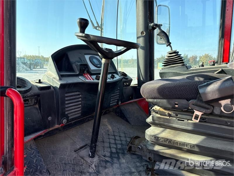 Bomag BW211D-4 Smooth Drum Compactor Egydobos hengerek