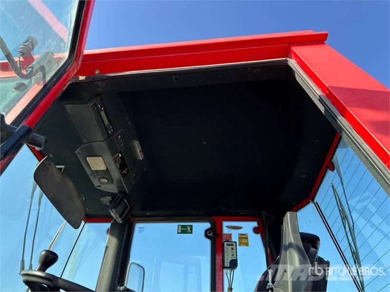 Bomag BW211D-4 Smooth Drum Compactor Egydobos hengerek
