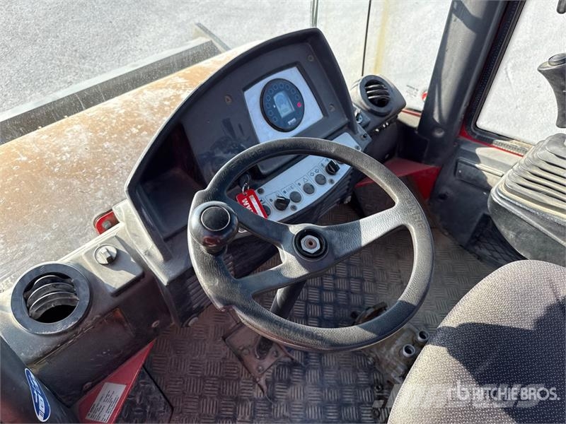 Bomag BW211D-4 Smooth Drum Compactor Egydobos hengerek