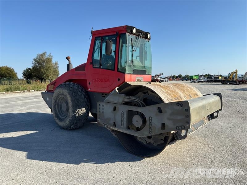 Bomag BW211D-4 Smooth Drum Compactor Egydobos hengerek