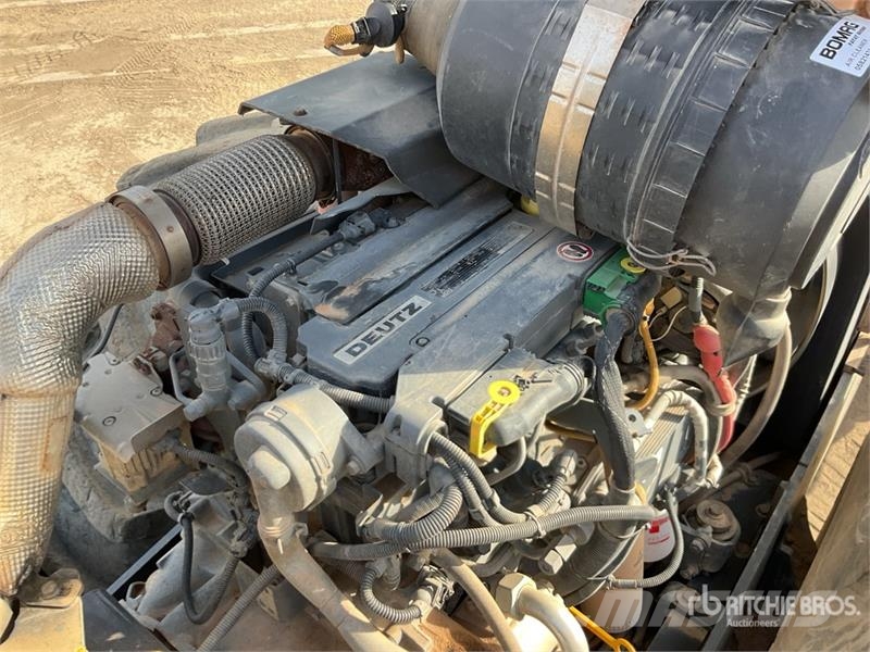 Bomag BW213DH-4i Smooth Drum Compactor Single drum rollers