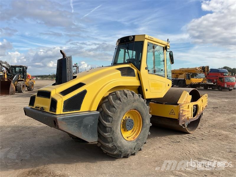 Bomag BW213DH-4i Smooth Drum Compactor Single drum rollers