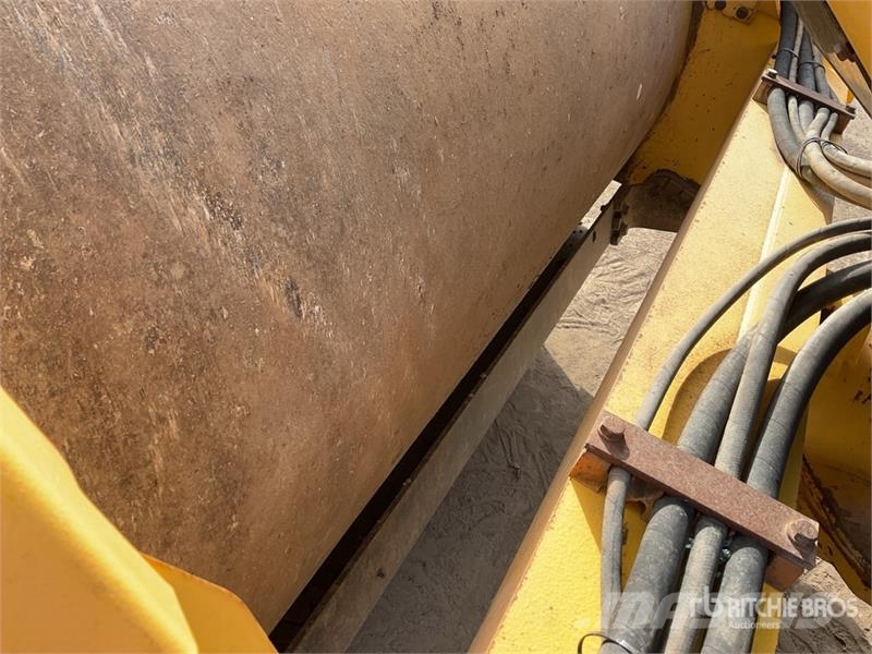 Bomag BW213DH-4i Smooth Drum Compactor Single drum rollers