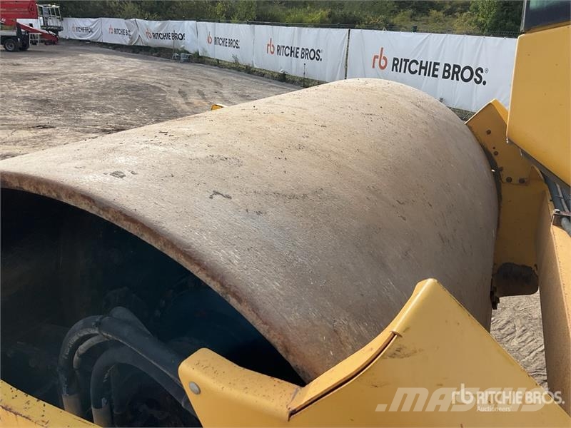 Bomag BW213DH-4i Smooth Drum Compactor Single drum rollers