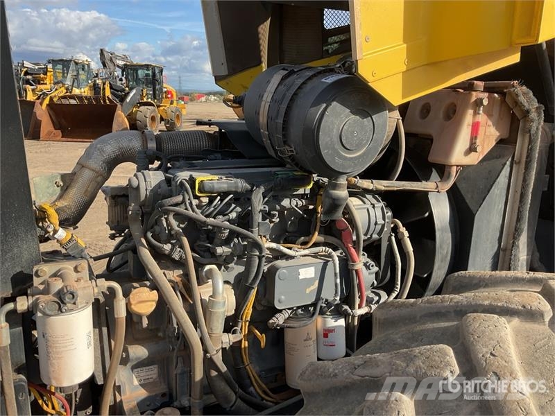 Bomag BW213DH-4i Smooth Drum Compactor Single drum rollers