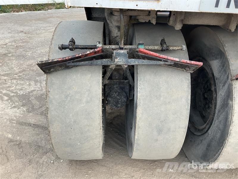 Bomag BW24RH Pneumatic Roller Pneimatiskie veltņi
