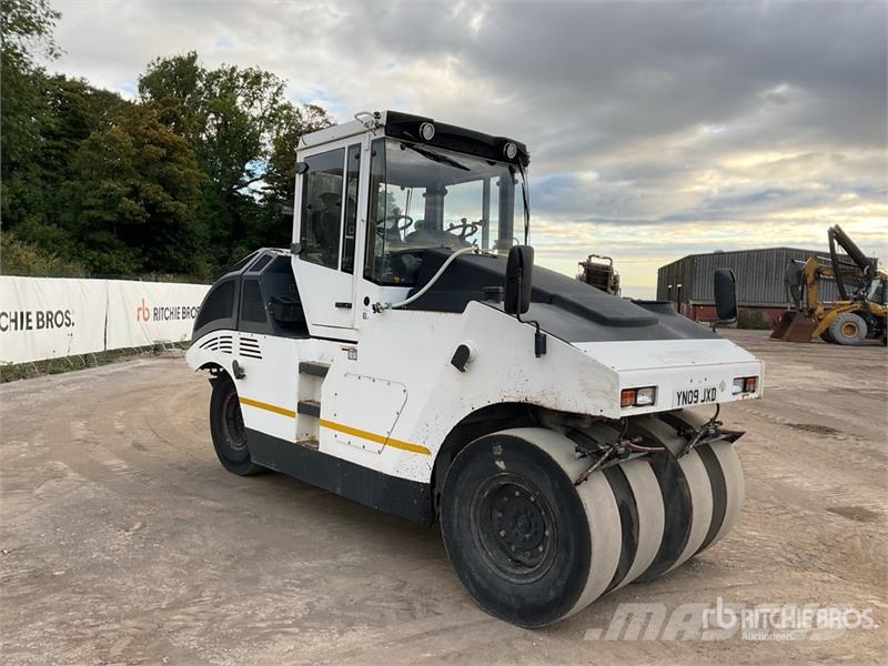 Bomag BW24RH Pneumatic Roller Pneimatiskie veltņi