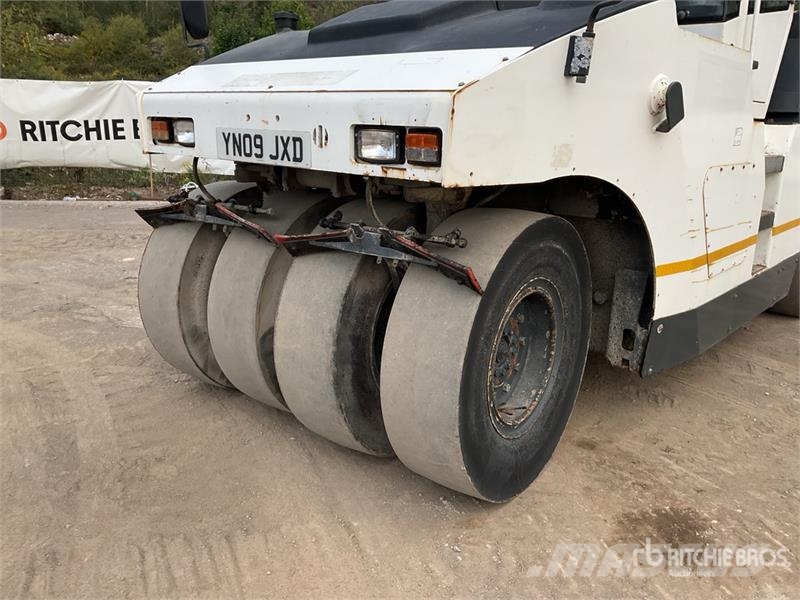 Bomag BW24RH Pneumatic Roller Pneimatiskie veltņi