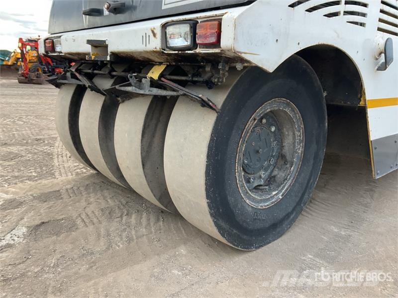 Bomag BW24RH Pneumatic Roller Pneimatiskie veltņi