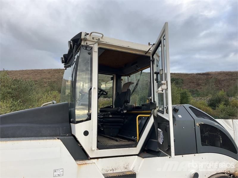 Bomag BW24RH Pneumatic Roller Pneimatiskie veltņi
