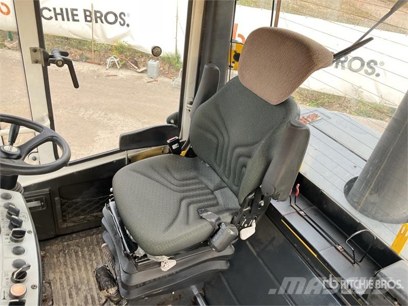 Bomag BW24RH Pneumatic Roller Pneimatiskie veltņi